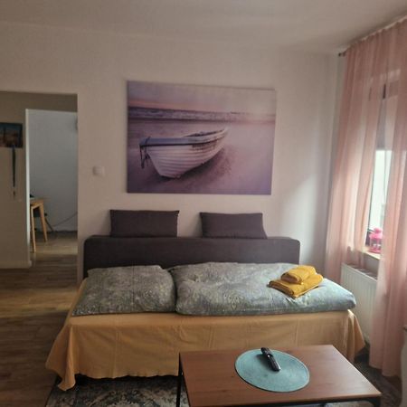 Privates, Gemuetliches Appartement Neuss Exterior photo